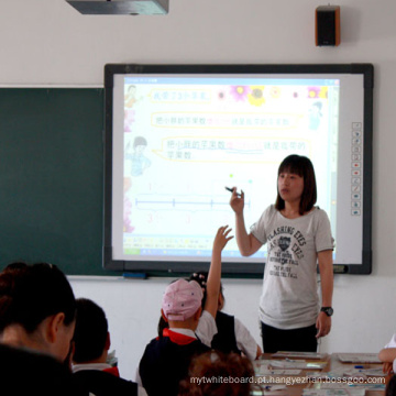 Quadro branco interativo da China facilitando o ensino